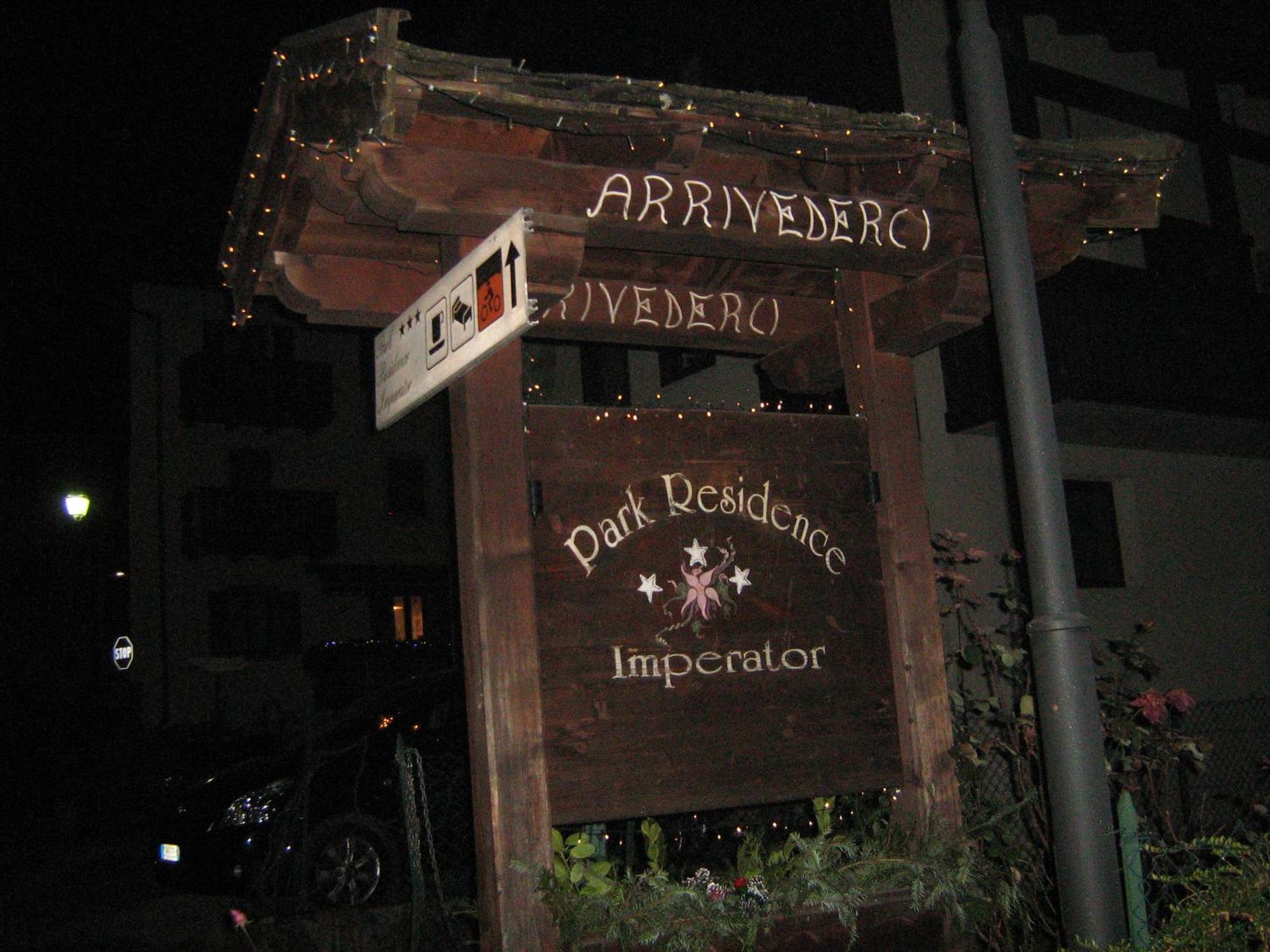 Park Residence Imperator Carisolo Exterior photo